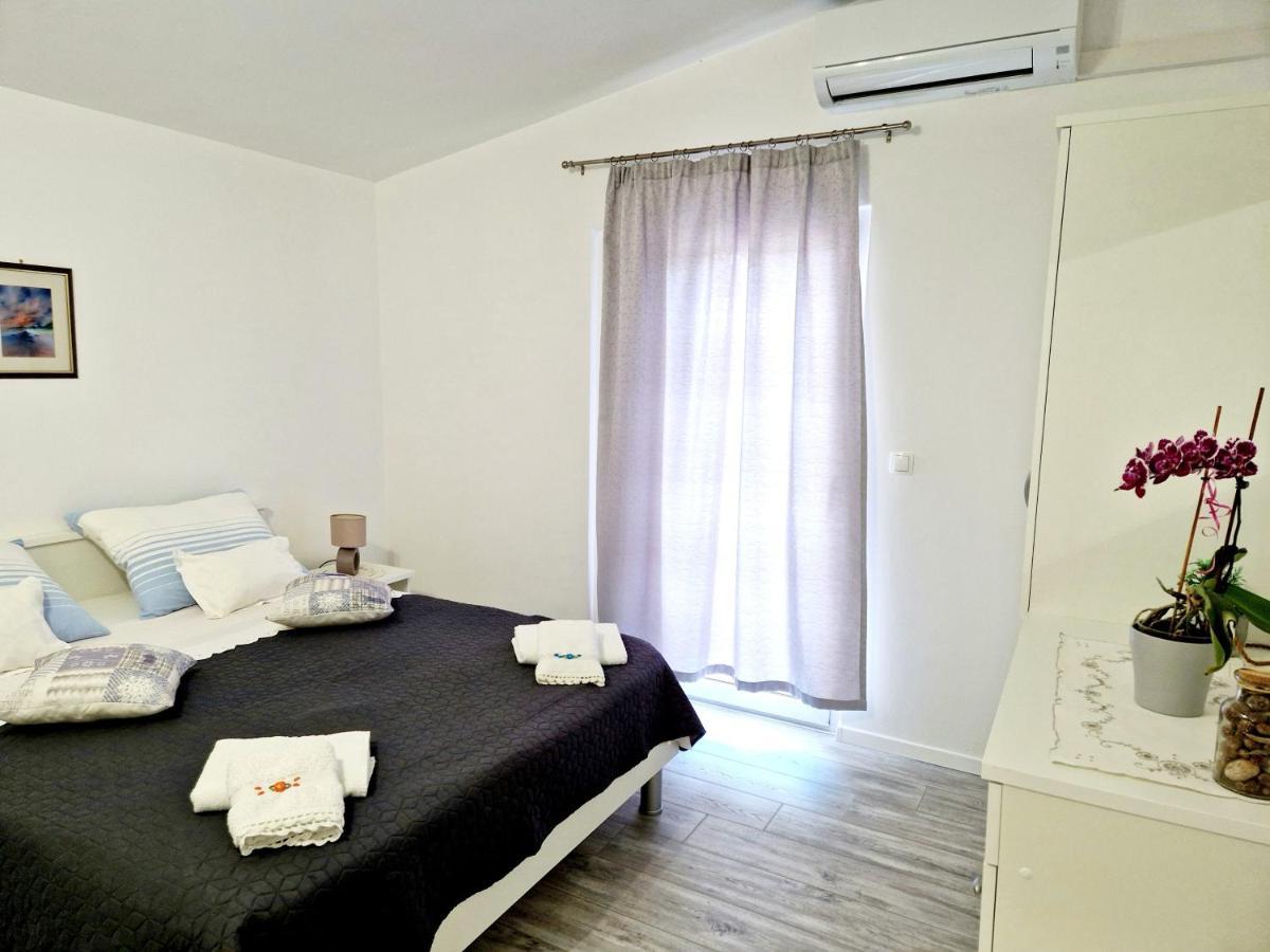 Guest House Antonia Baška Voda Zewnętrze zdjęcie