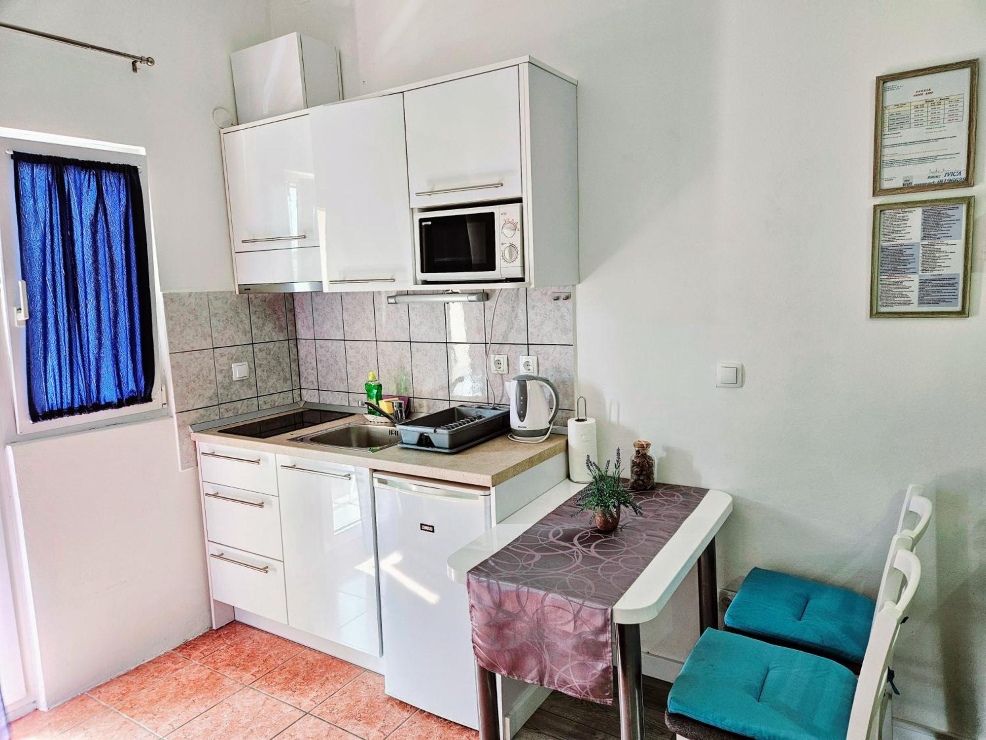 Guest House Antonia Baška Voda Zewnętrze zdjęcie