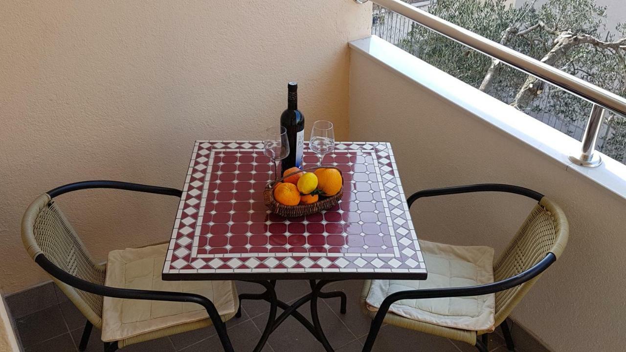 Guest House Antonia Baška Voda Zewnętrze zdjęcie